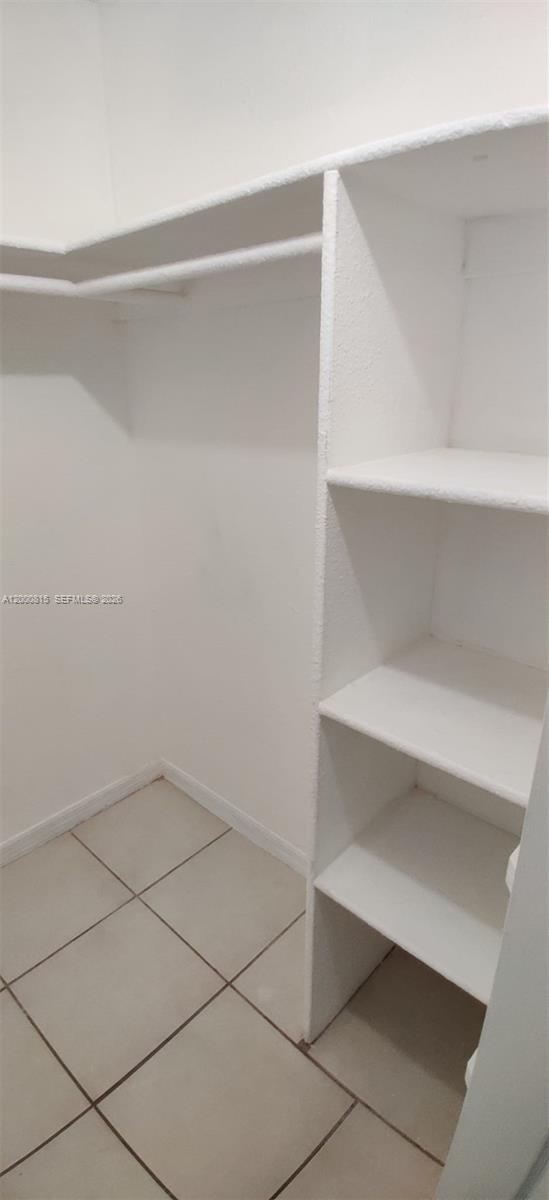 YOLANDA VILLAS CONDO - Residential Lease