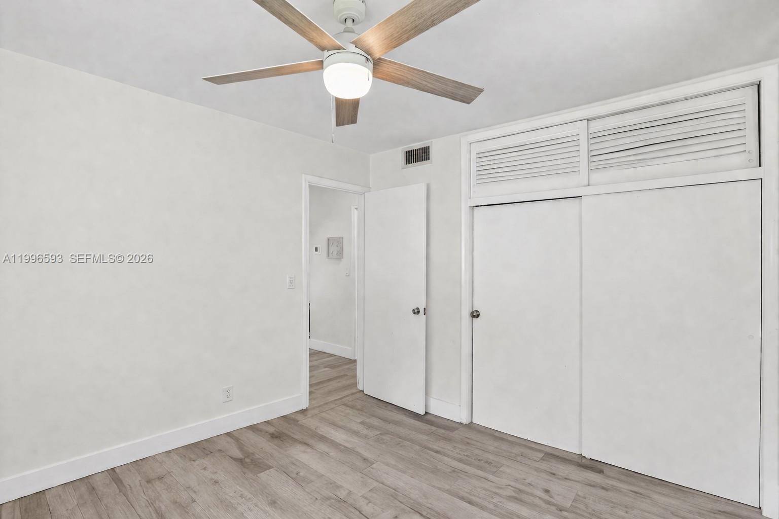 LYONS PARK FIRST ADD - Residential