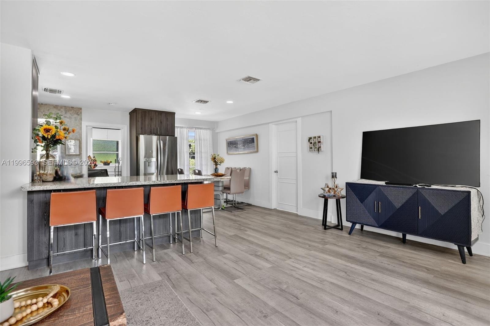 LYONS PARK FIRST ADD - Residential