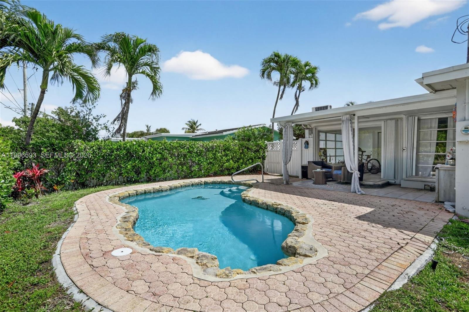 LYONS PARK FIRST ADD - Residential