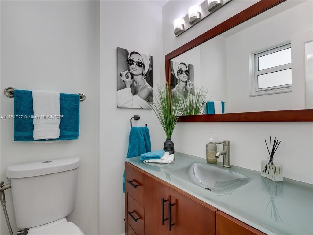 FAIRWAYS ROYALE CONDO - Residential