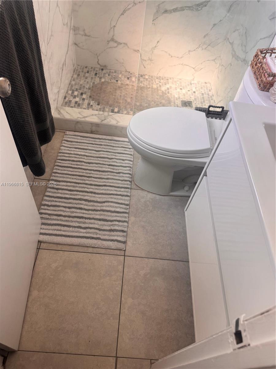 AVON HEIGHTS - Residential