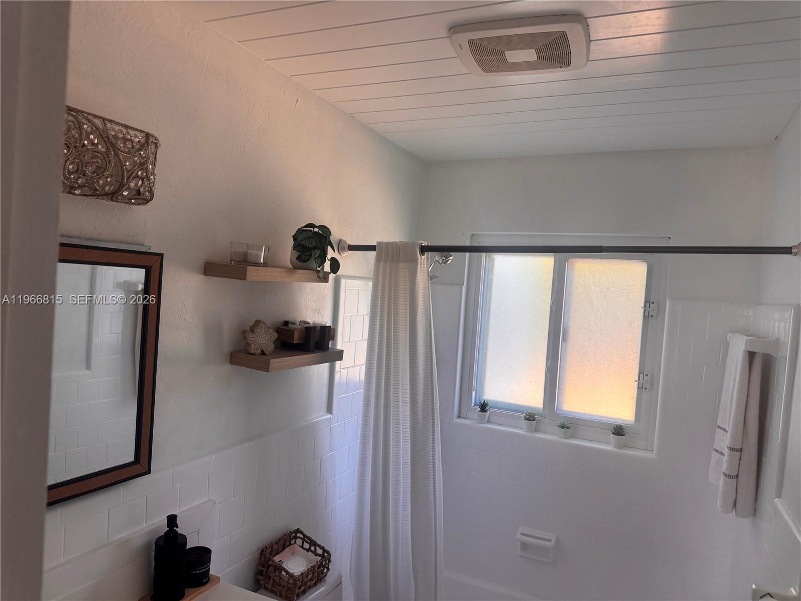 AVON HEIGHTS - Residential