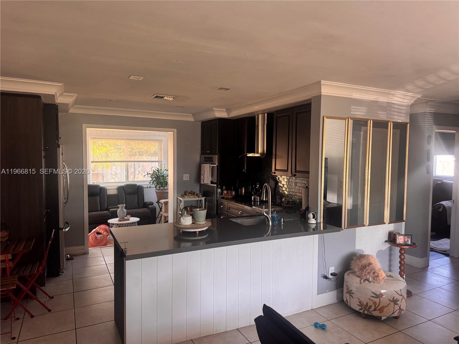 AVON HEIGHTS - Residential