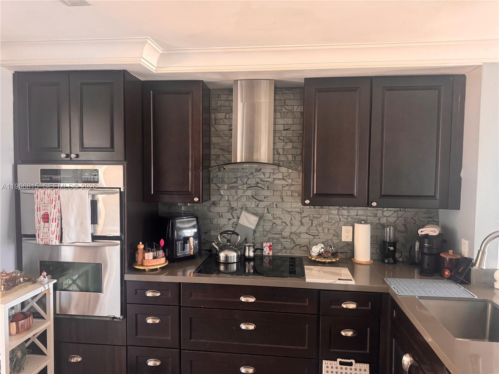 AVON HEIGHTS - Residential