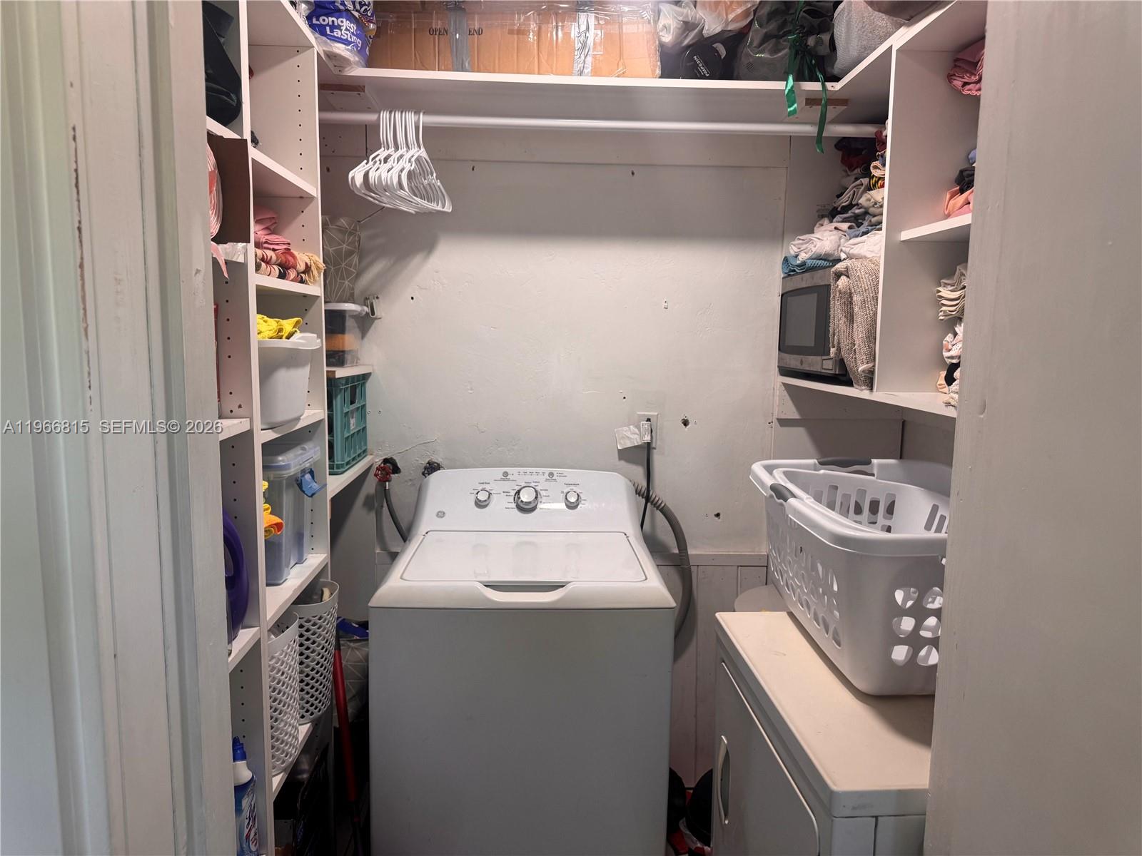 AVON HEIGHTS - Residential