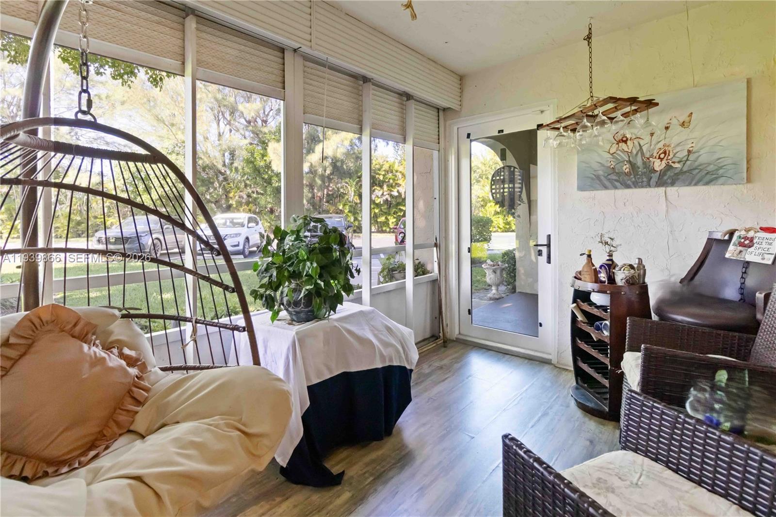 LA PINATA CONDO - Residential