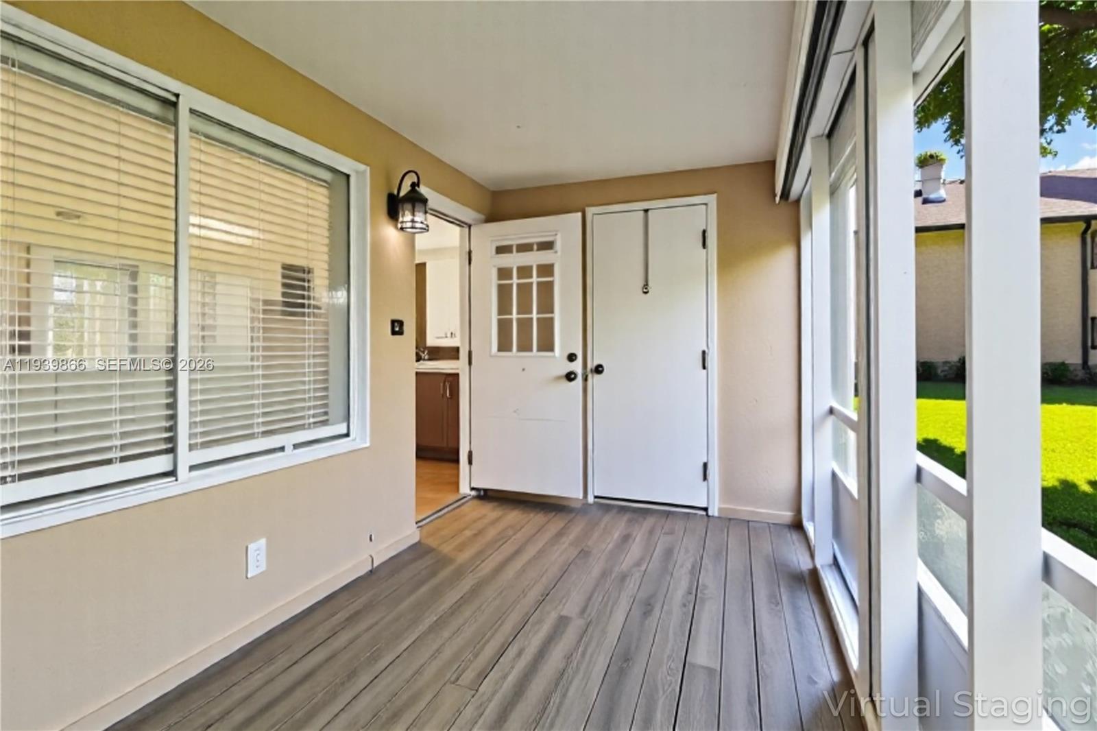 LA PINATA CONDO - Residential