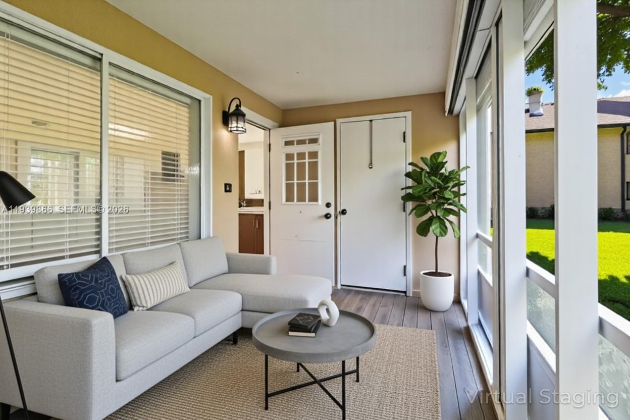 LA PINATA CONDO - Residential