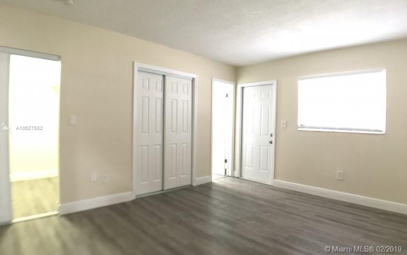 WEST DANIA HEIGHTS - Residential Lease