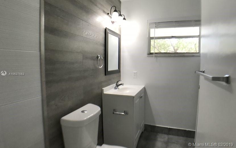 WEST DANIA HEIGHTS - Residential Lease