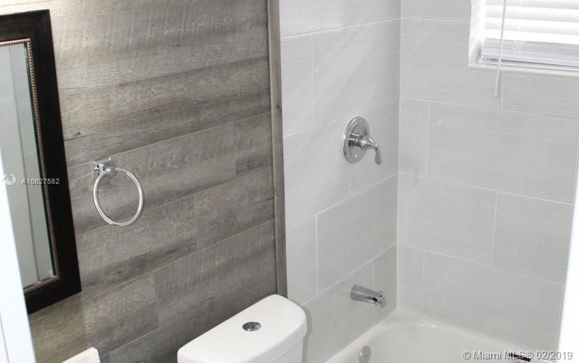 WEST DANIA HEIGHTS - Residential Lease