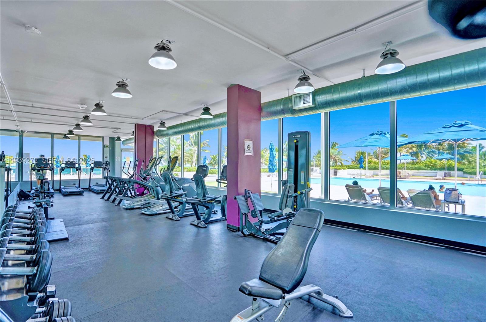 THE DECOPLAGE CONDO - Residential