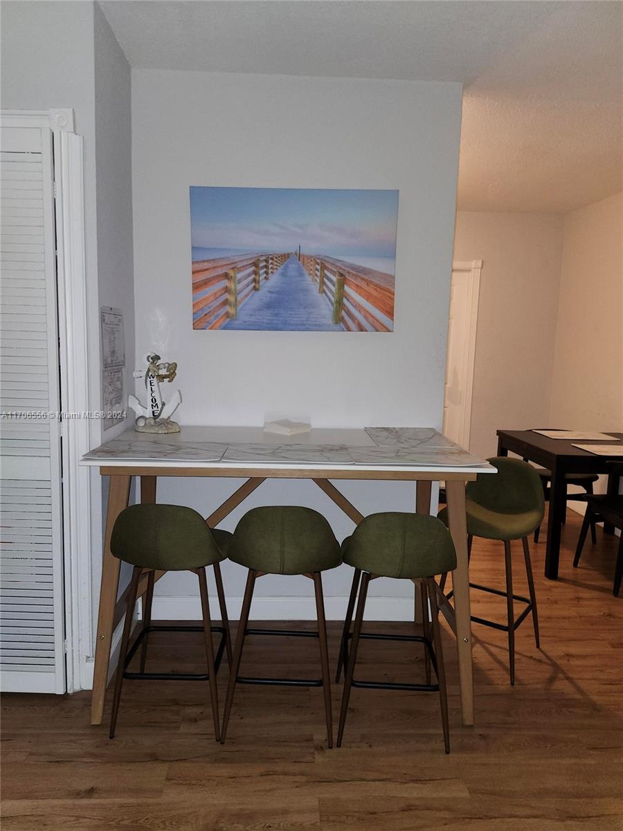 EVERGLADE LAND SALES CO - Residential Lease