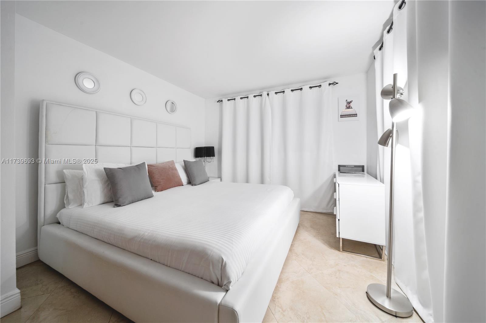 BISCAYNE POINT - Residential Lease