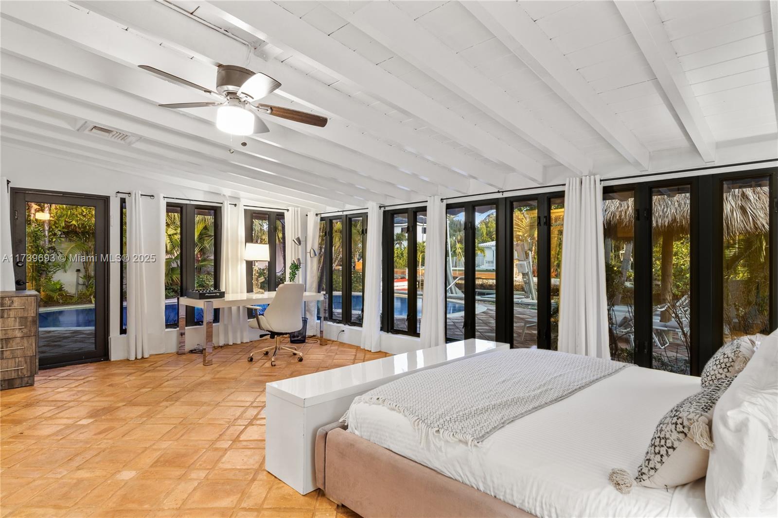 BISCAYNE POINT - Residential Lease