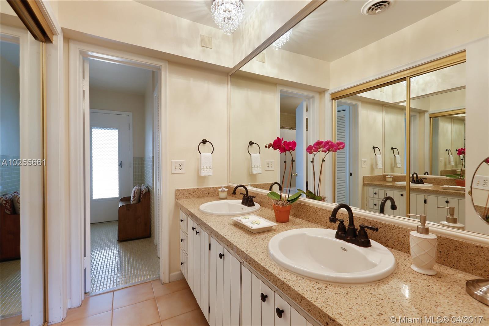 ROYAL PALM HARBOR 1ST ADD - Residential