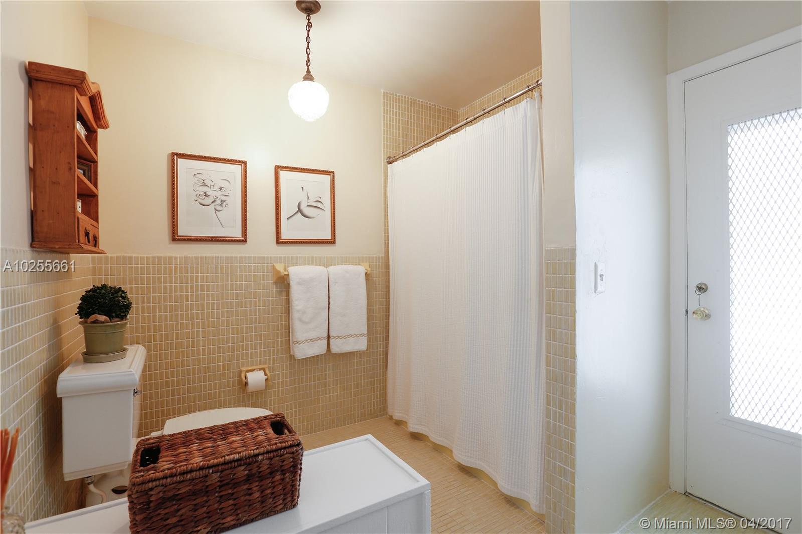 ROYAL PALM HARBOR 1ST ADD - Residential