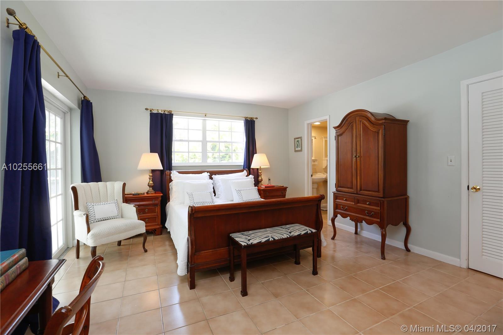 ROYAL PALM HARBOR 1ST ADD - Residential