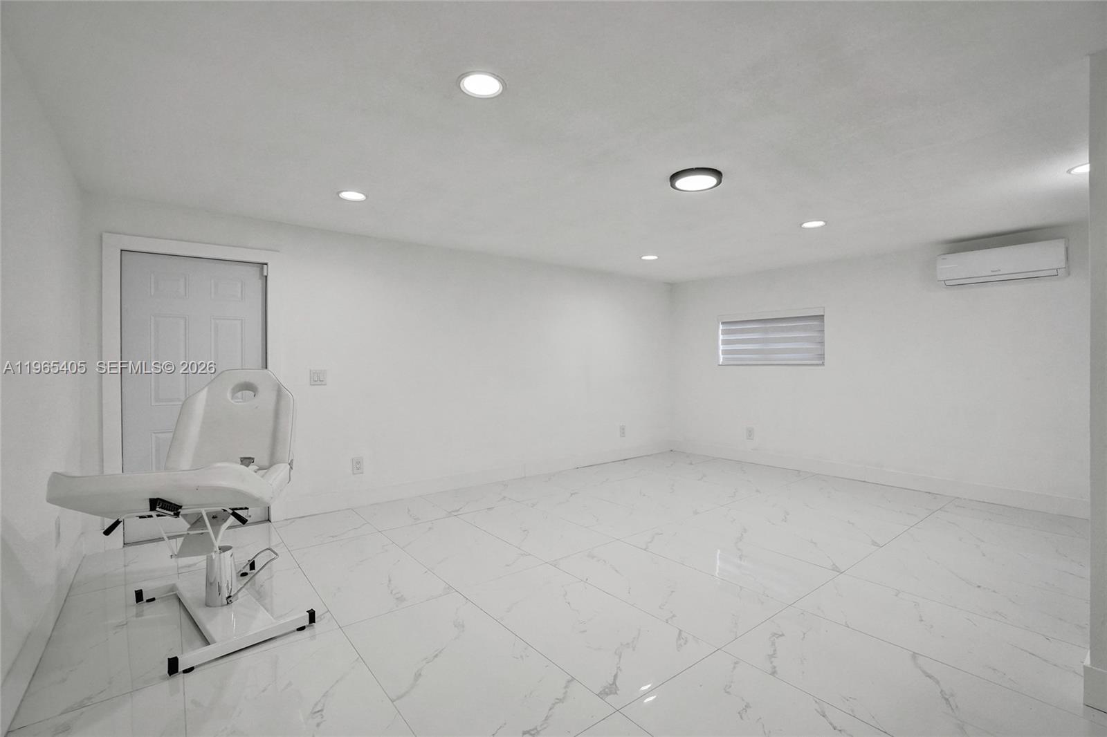 NICHOLS HEIGHTS - Residential