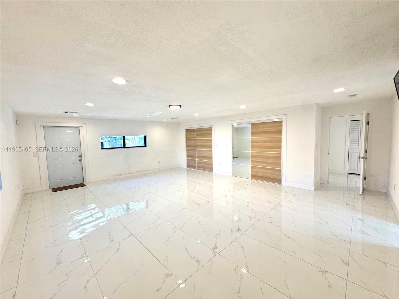 NICHOLS HEIGHTS - Residential