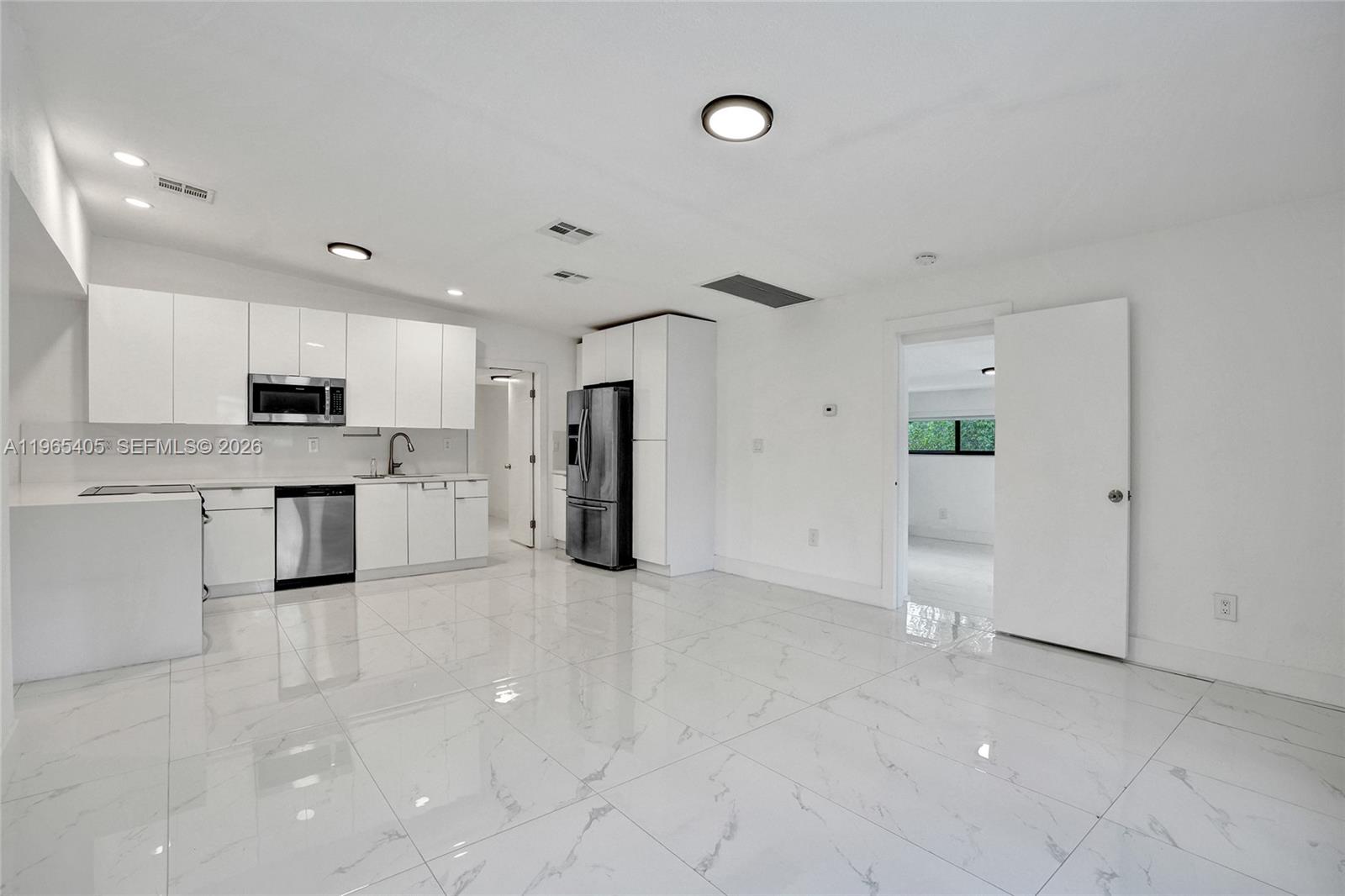 NICHOLS HEIGHTS - Residential