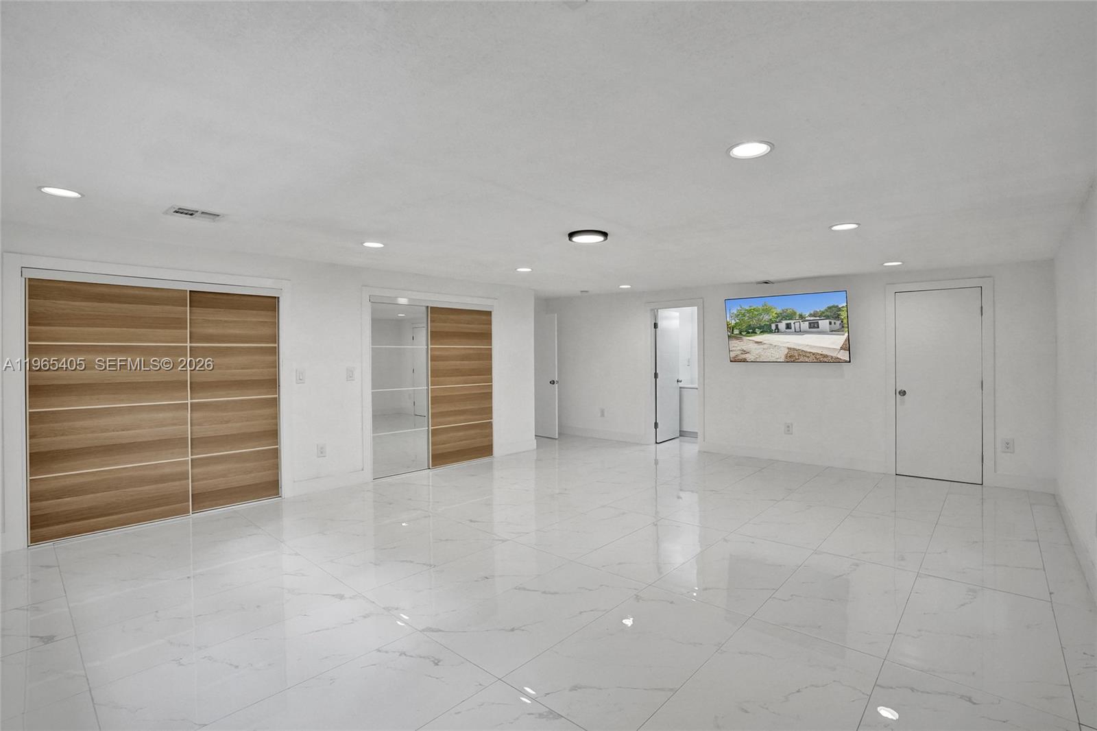 NICHOLS HEIGHTS - Residential