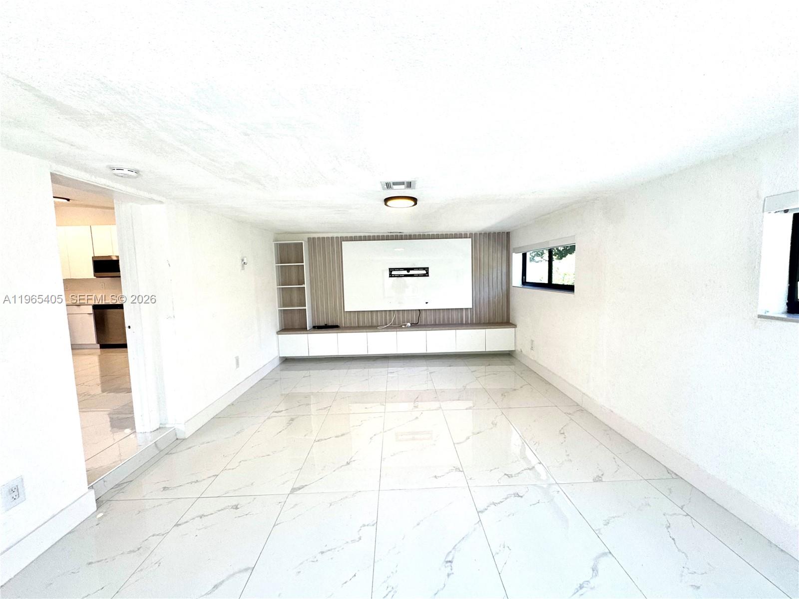 NICHOLS HEIGHTS - Residential