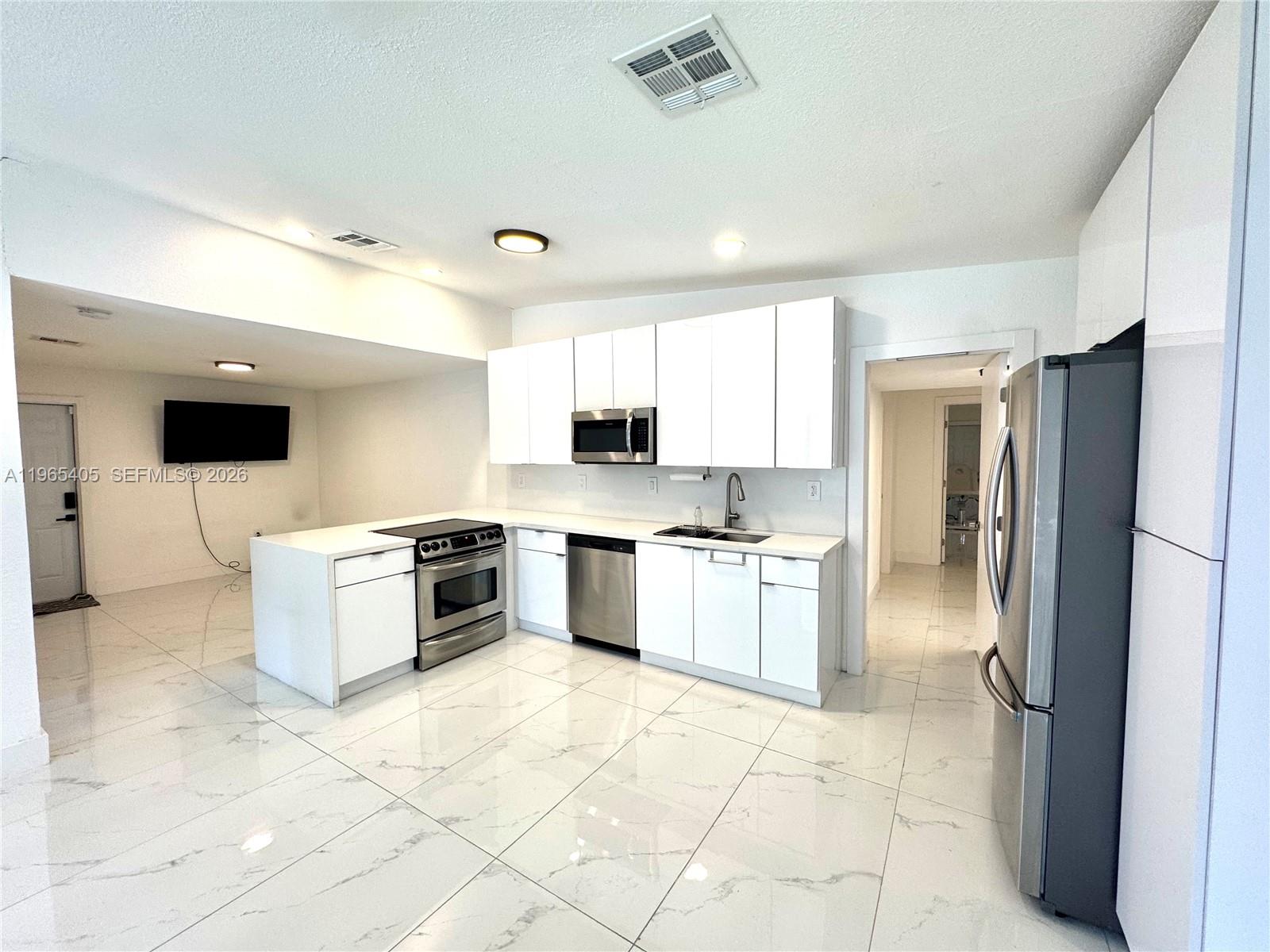 NICHOLS HEIGHTS - Residential