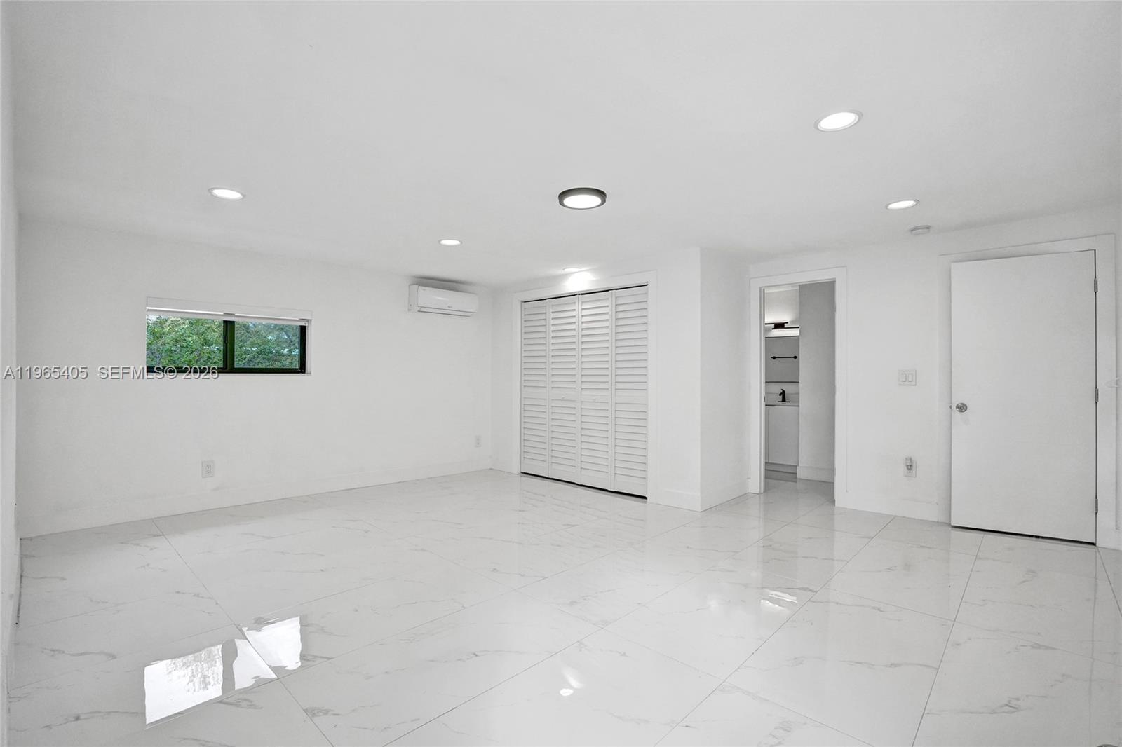 NICHOLS HEIGHTS - Residential