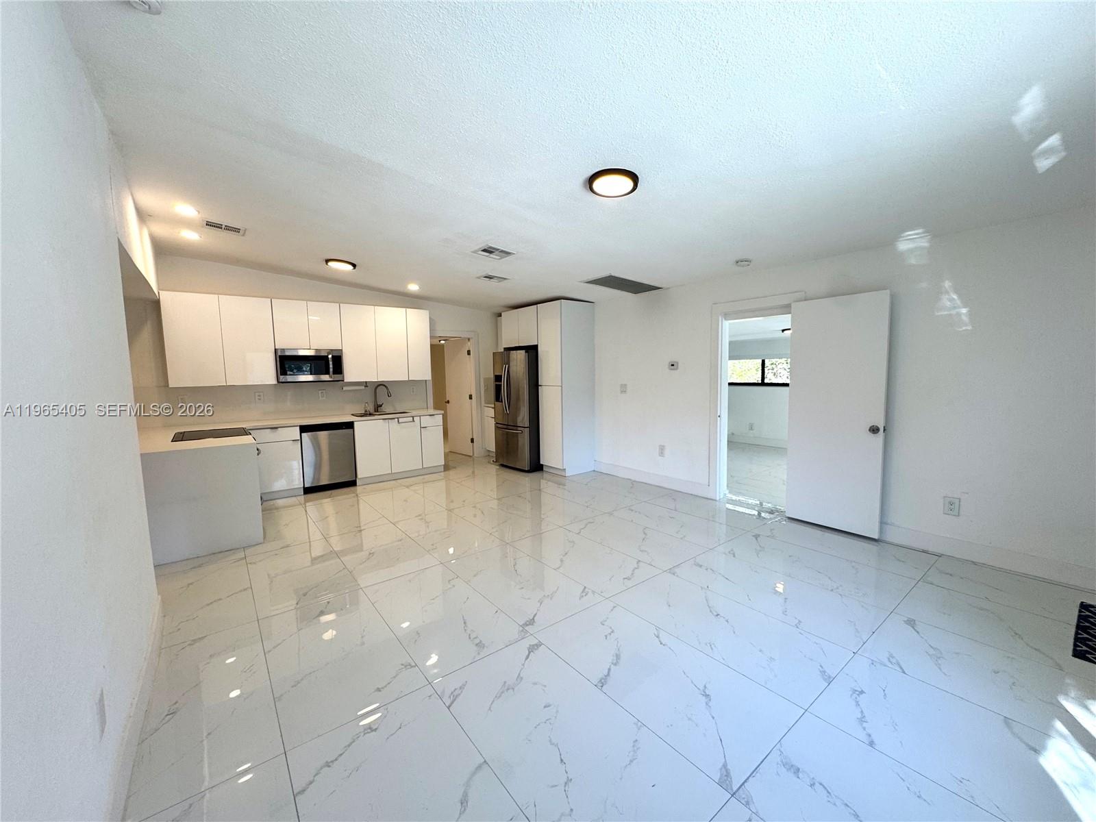 NICHOLS HEIGHTS - Residential