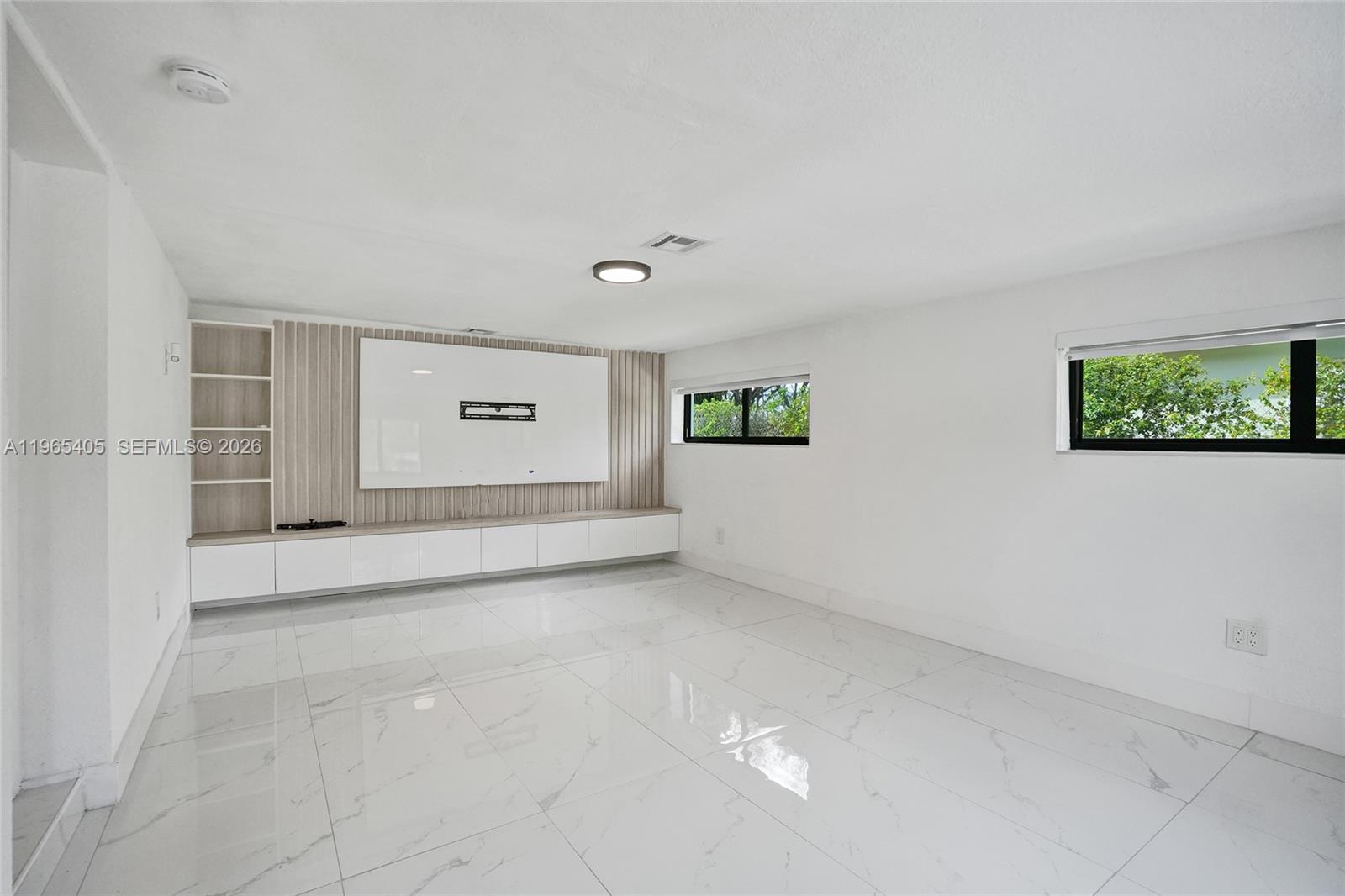 NICHOLS HEIGHTS - Residential