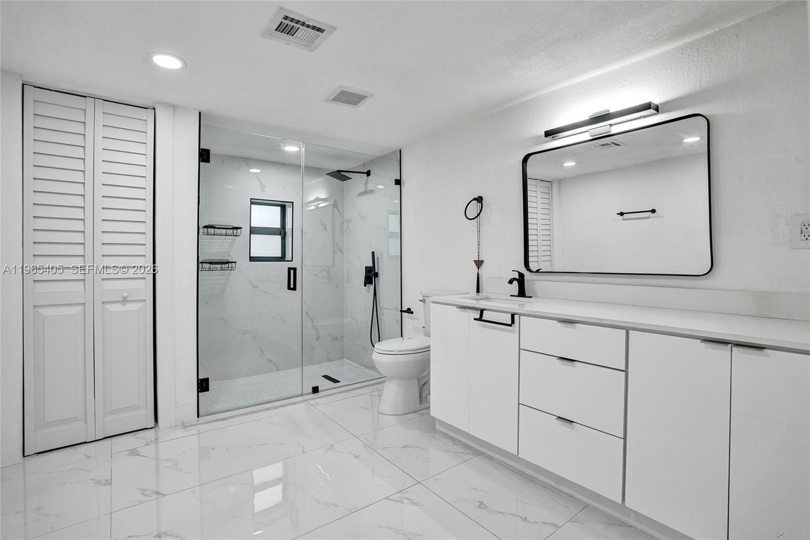 NICHOLS HEIGHTS - Residential