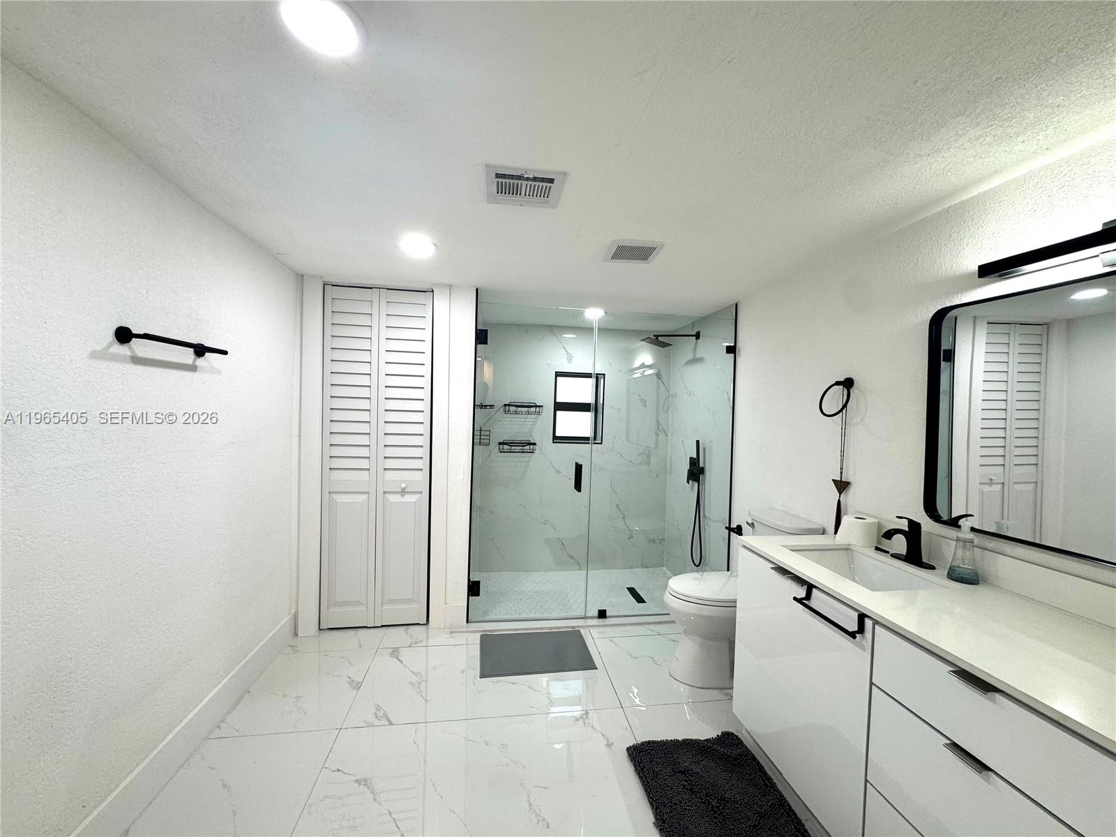 NICHOLS HEIGHTS - Residential