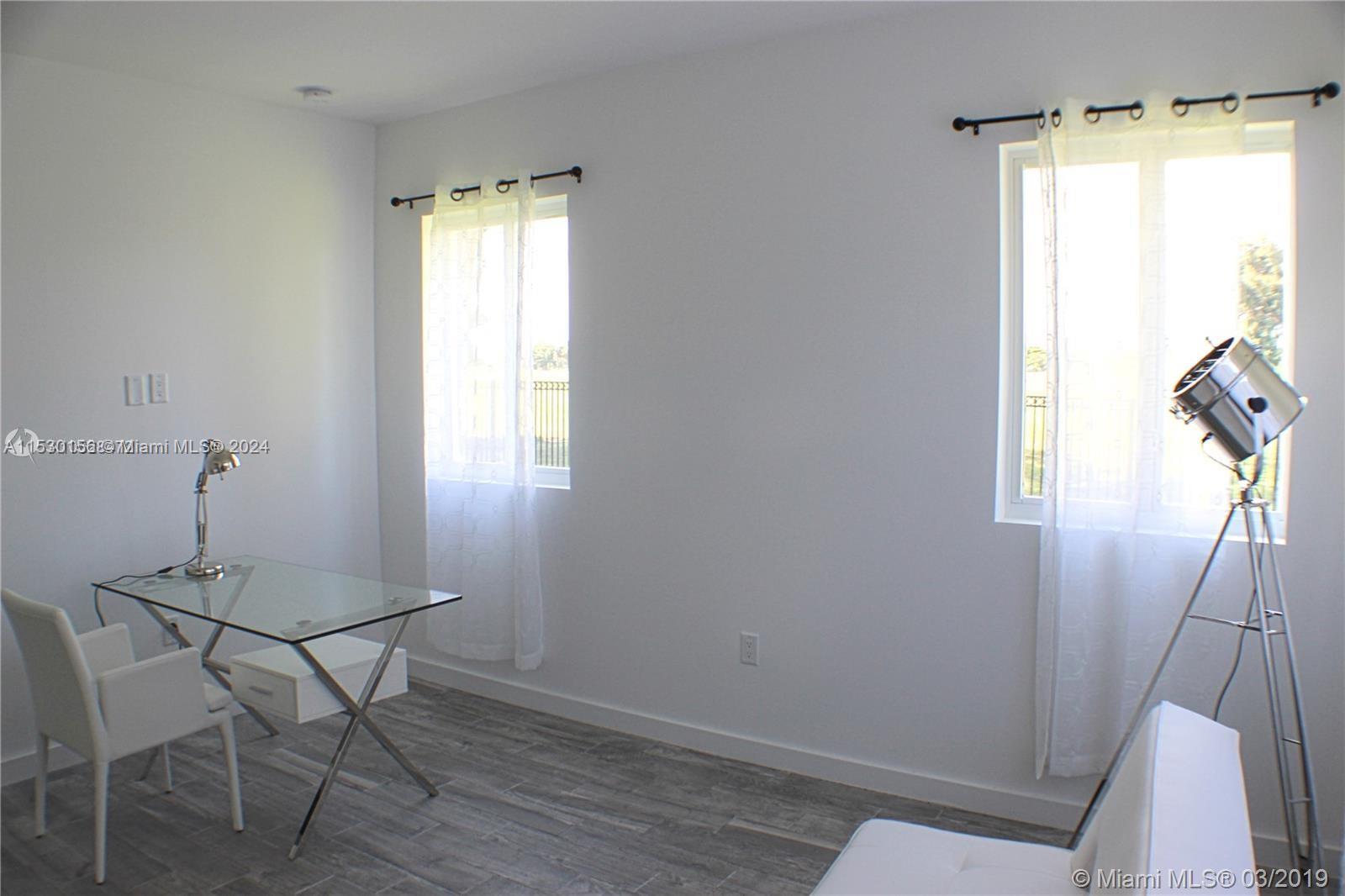 TEE TIME CONDO - Residential Lease
