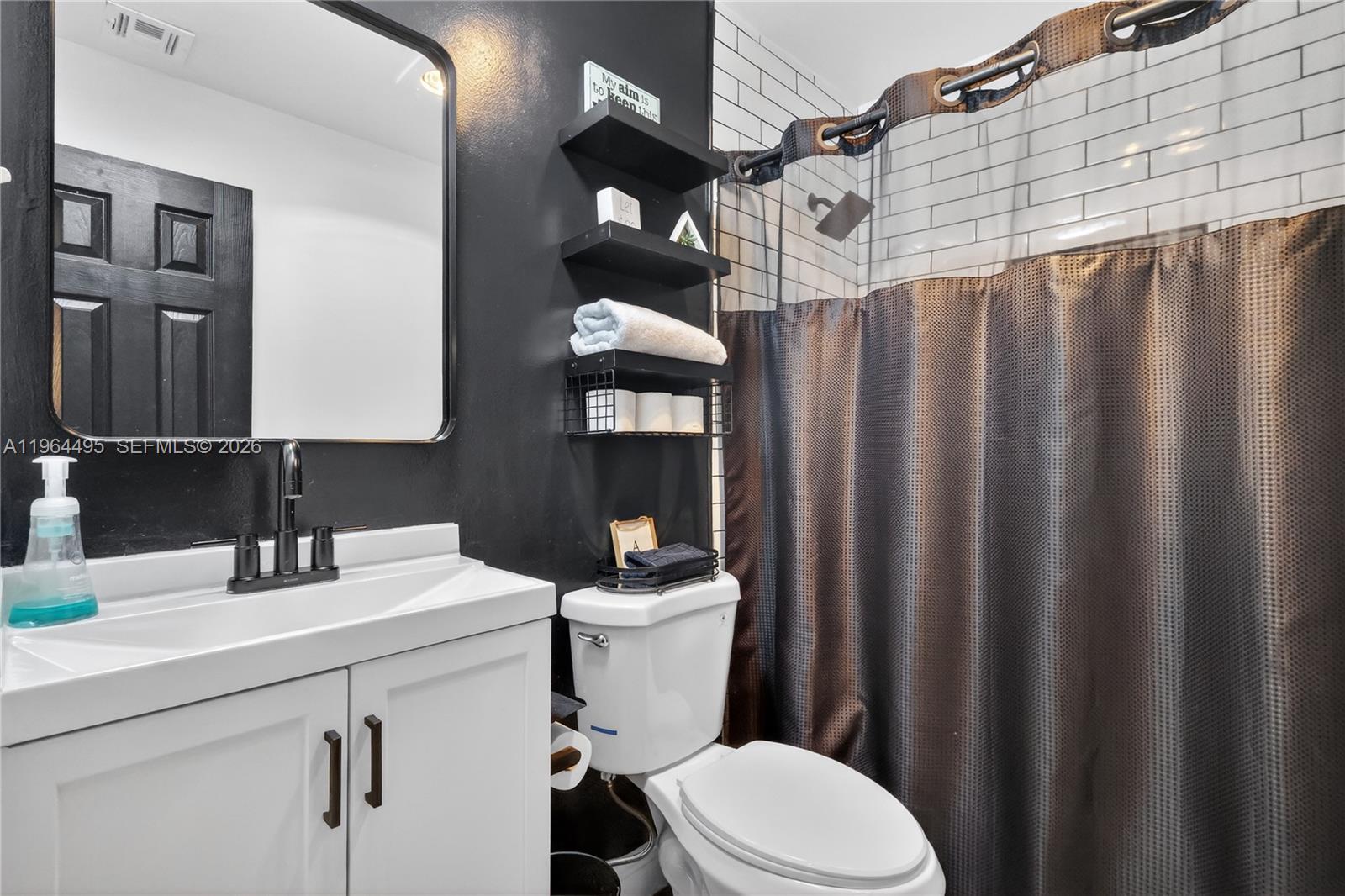 WESTWOOD COMMUNITY 5 - Residential