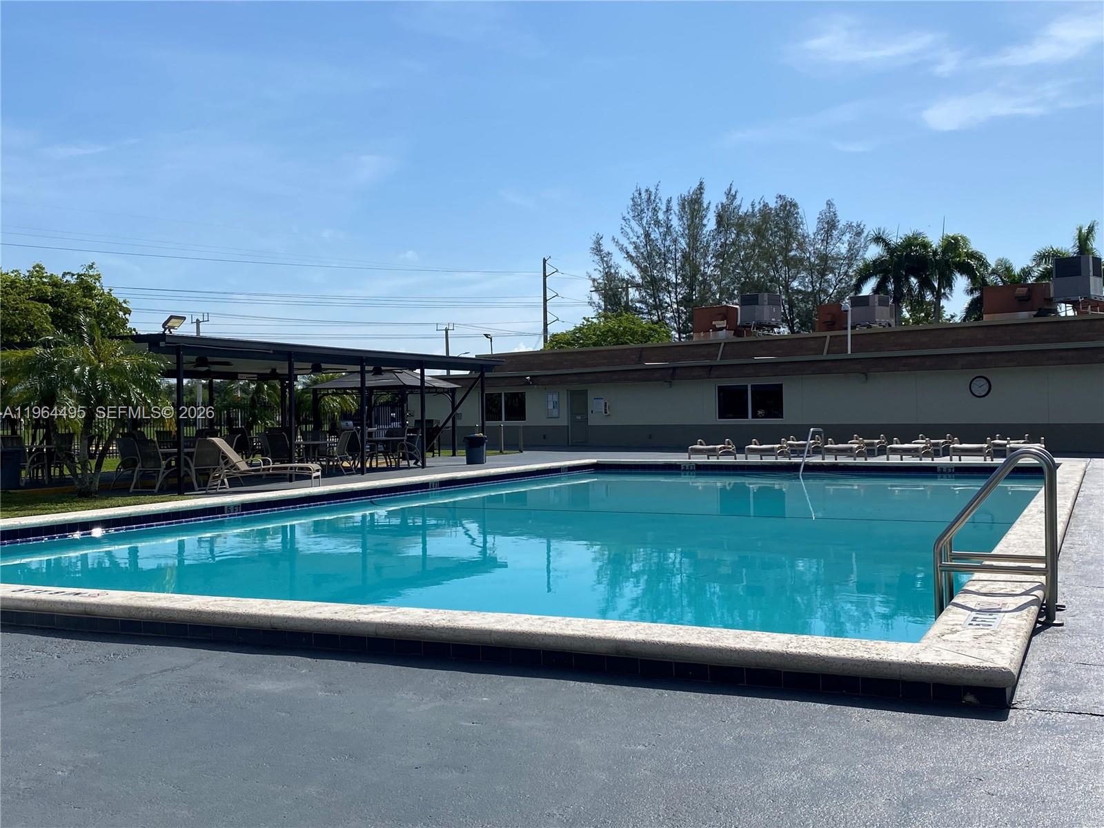 WESTWOOD COMMUNITY 5 - Residential