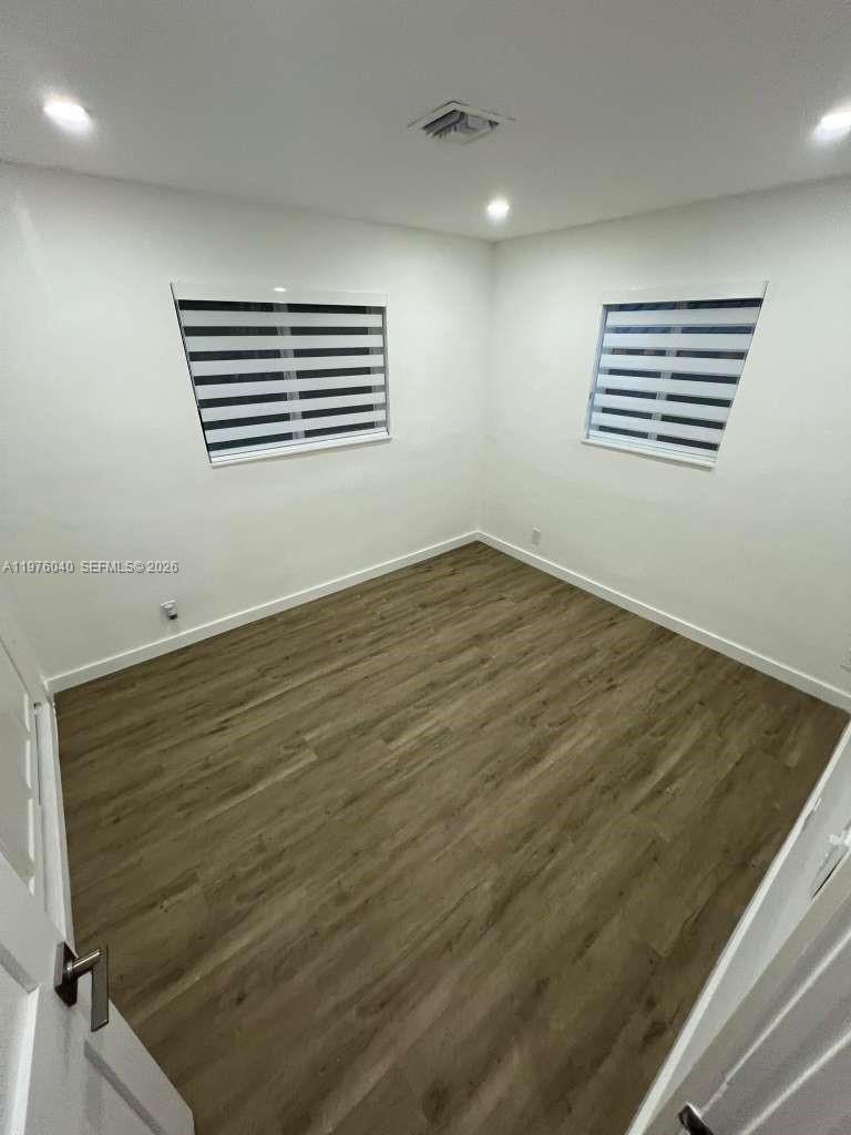 SUNRISE GOLF VILLAGE SEC - Residential