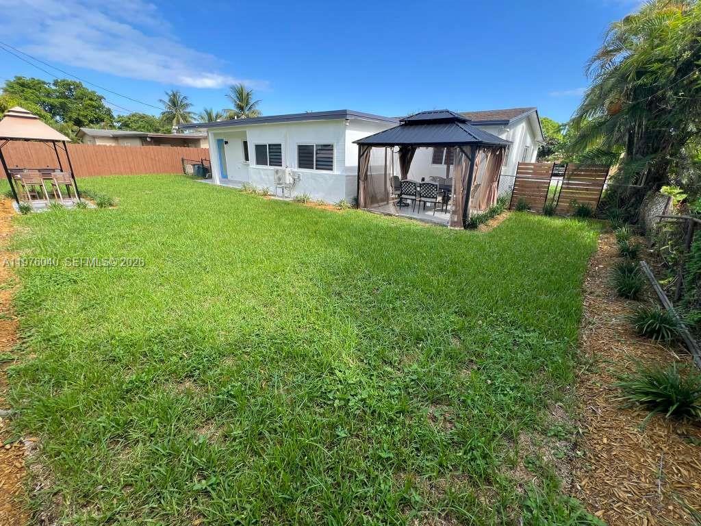 SUNRISE GOLF VILLAGE SEC - Residential