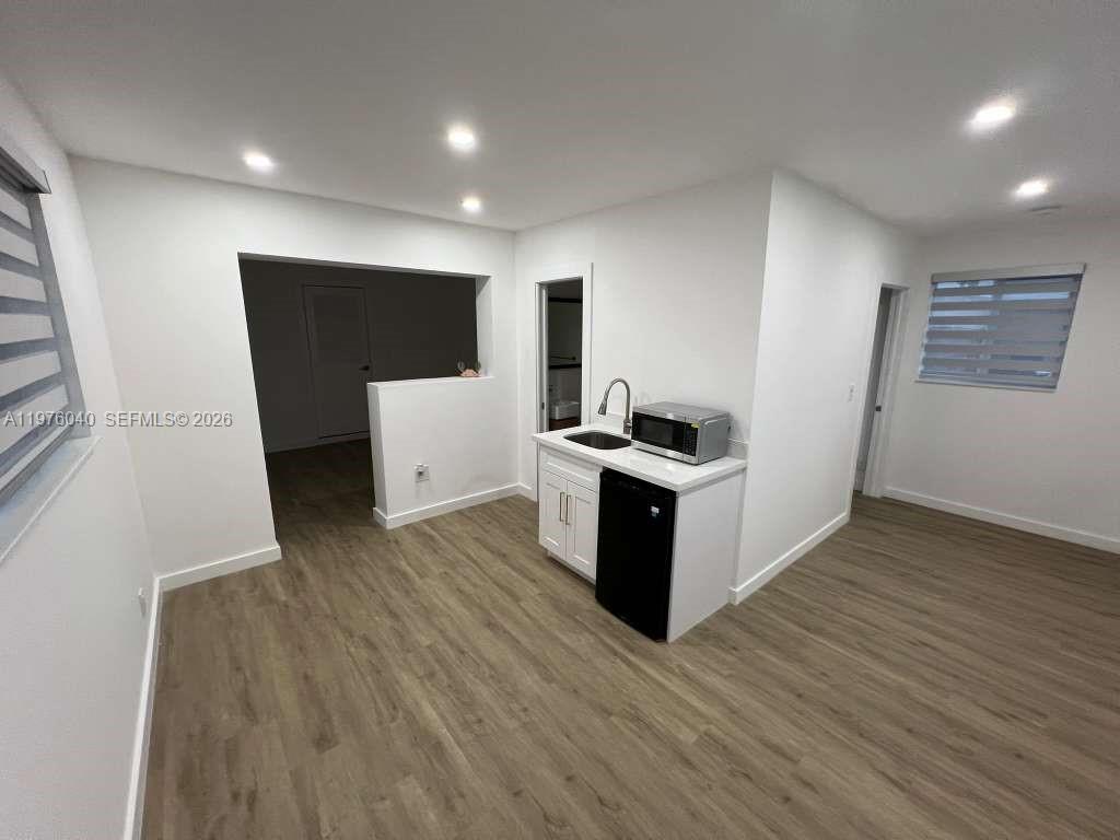 SUNRISE GOLF VILLAGE SEC - Residential