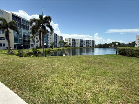 Photo of 141 SE 3rd Ave #106, Dania Beach, FL 33004 (MLS # A12046473)