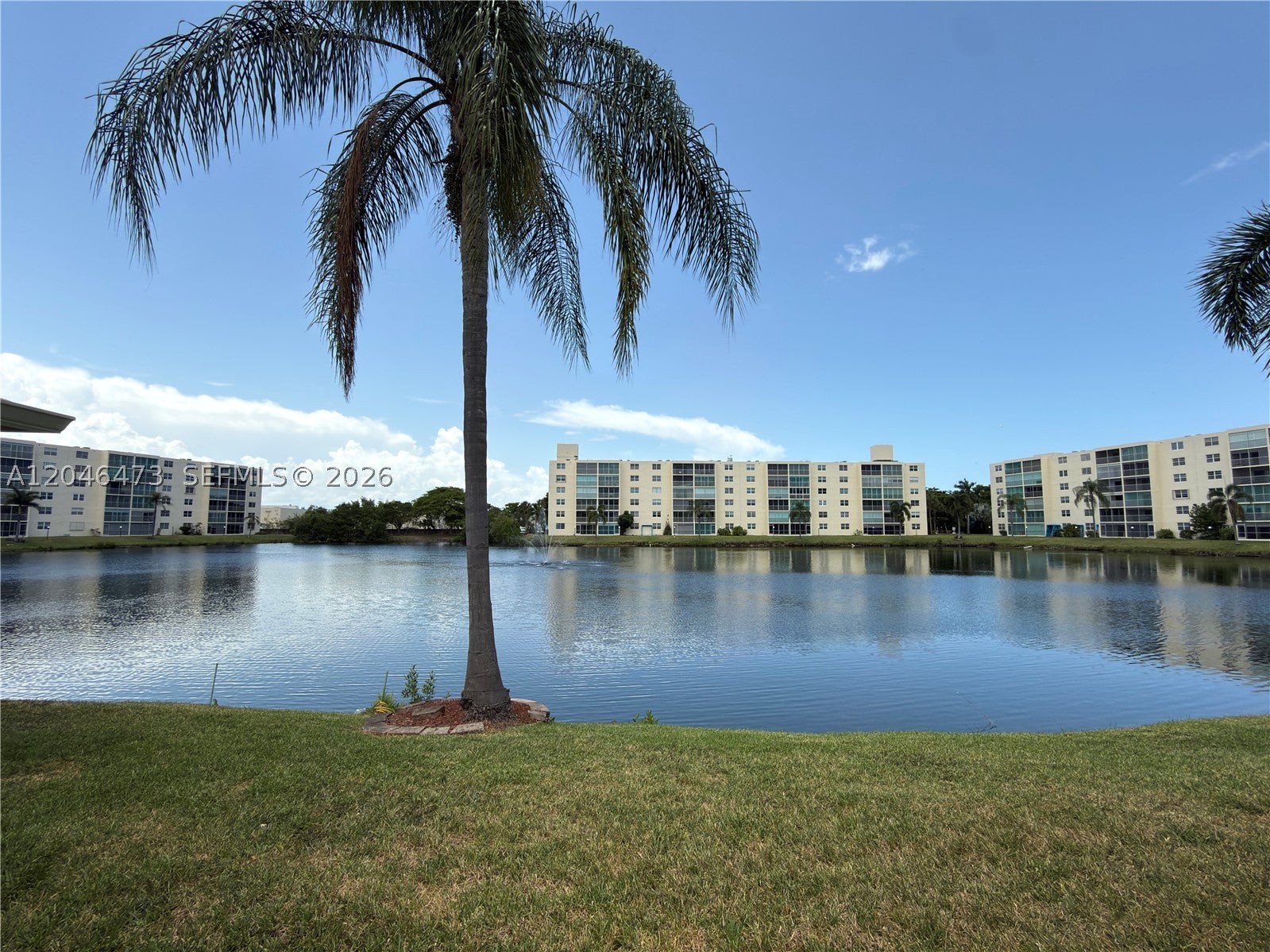141 SE 3rd Ave 106