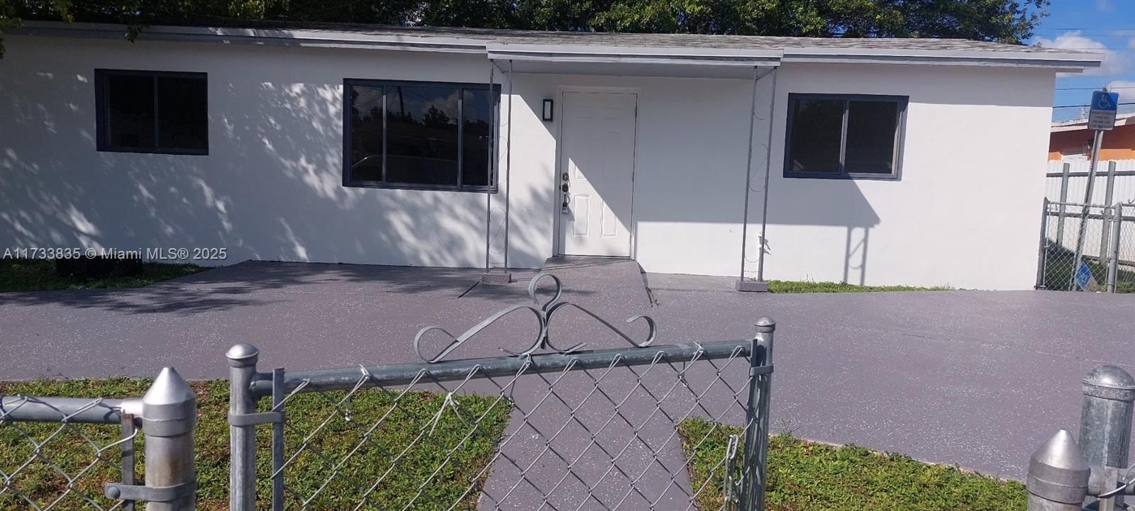 Property for Sale at 20600 Nw 34th Ave, Miami Gardens, Broward County, Florida - Bedrooms: 3 
Bathrooms: 2  - $515,000