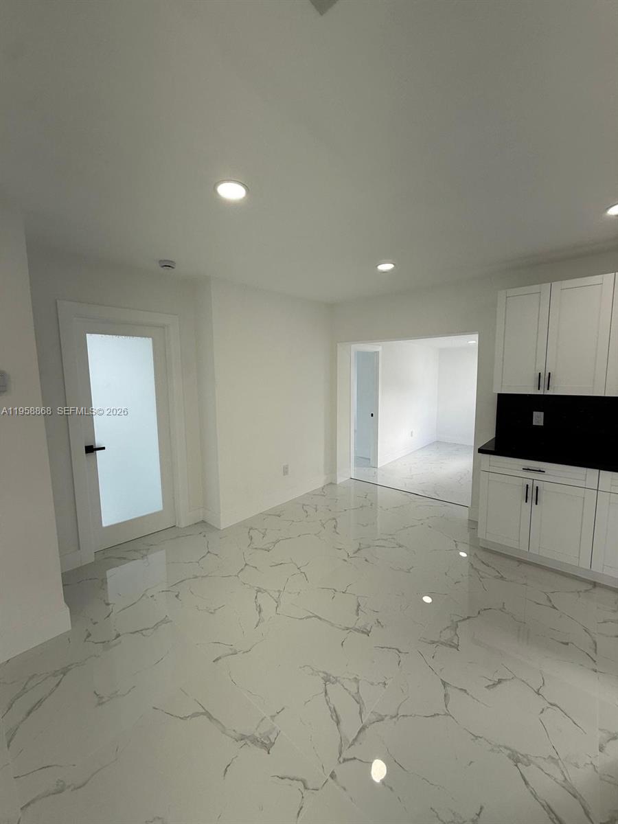 GOLDEN HIGHLANDS EST - Residential