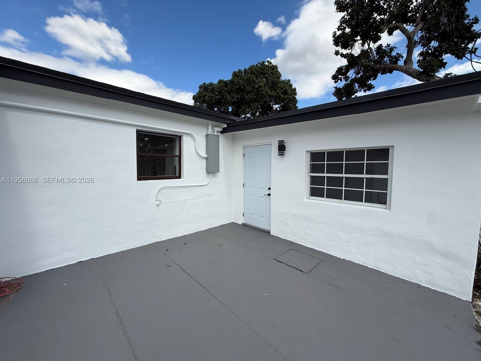 GOLDEN HIGHLANDS EST - Residential