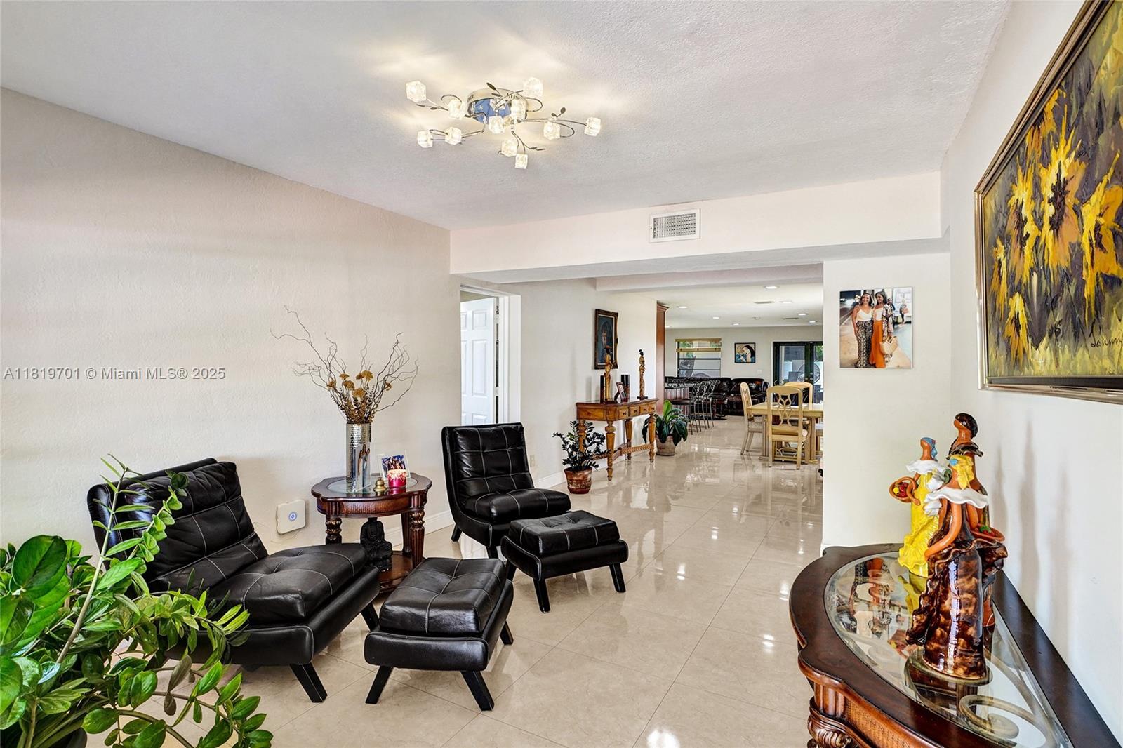 TROPICAL ESTATES 1ST ADDN - Residential
