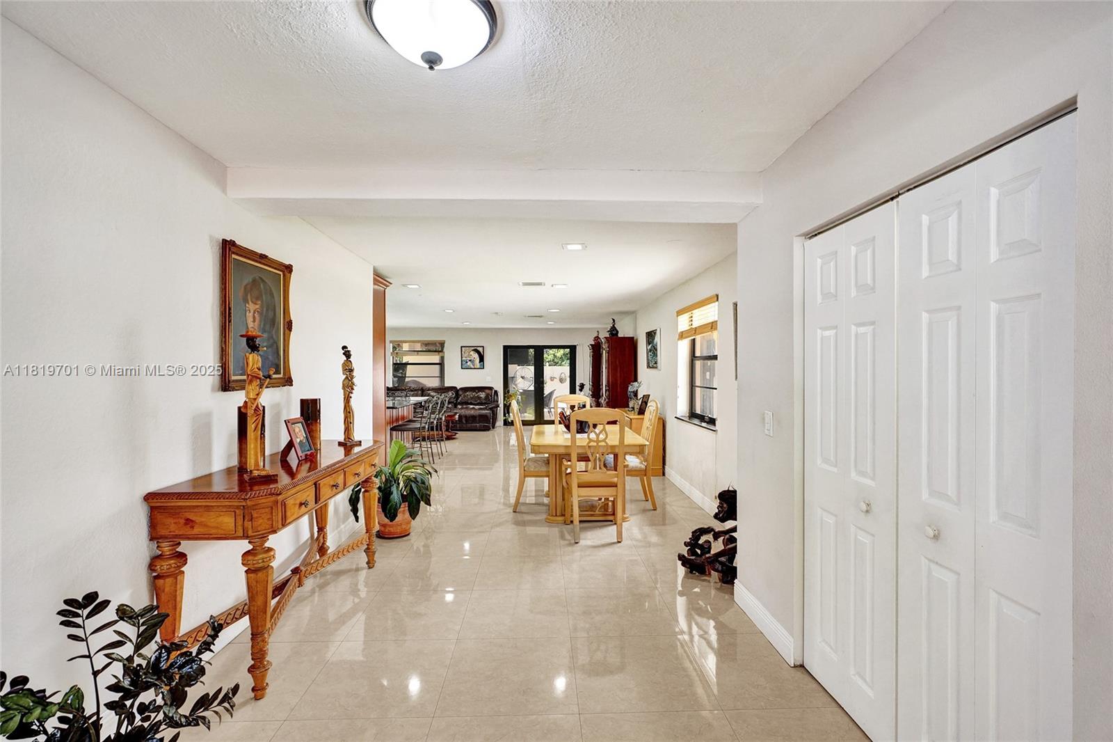 TROPICAL ESTATES 1ST ADDN - Residential