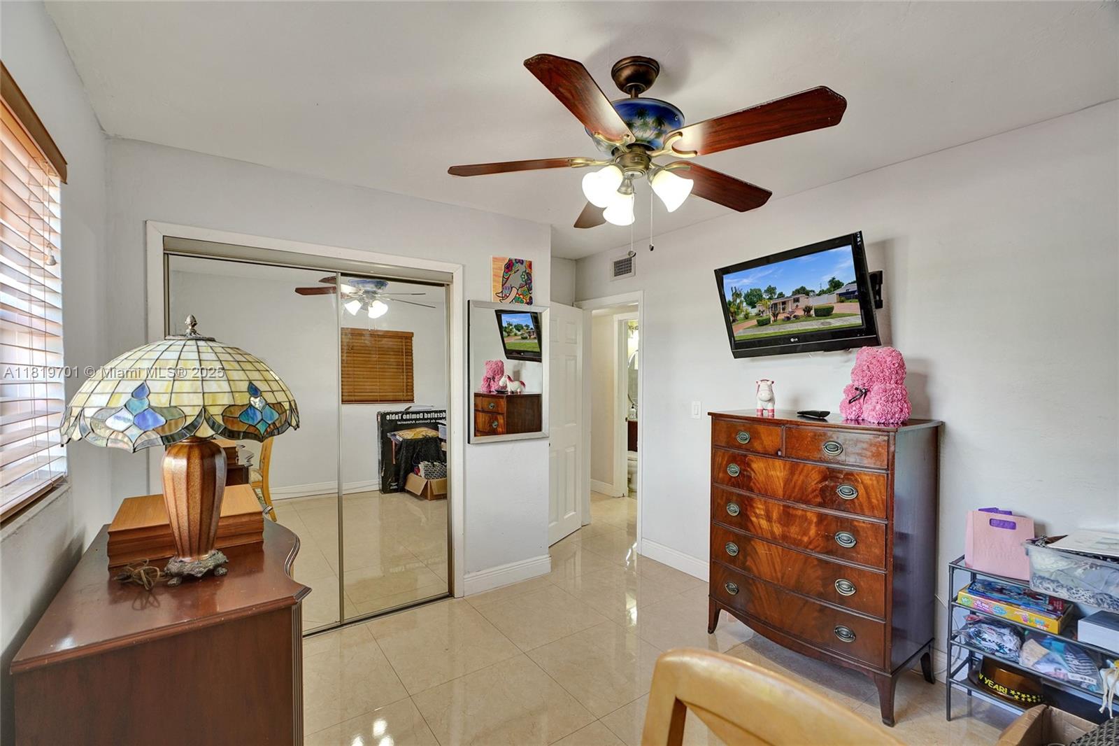 TROPICAL ESTATES 1ST ADDN - Residential