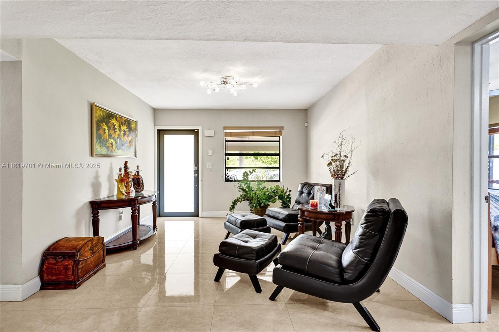 TROPICAL ESTATES 1ST ADDN - Residential