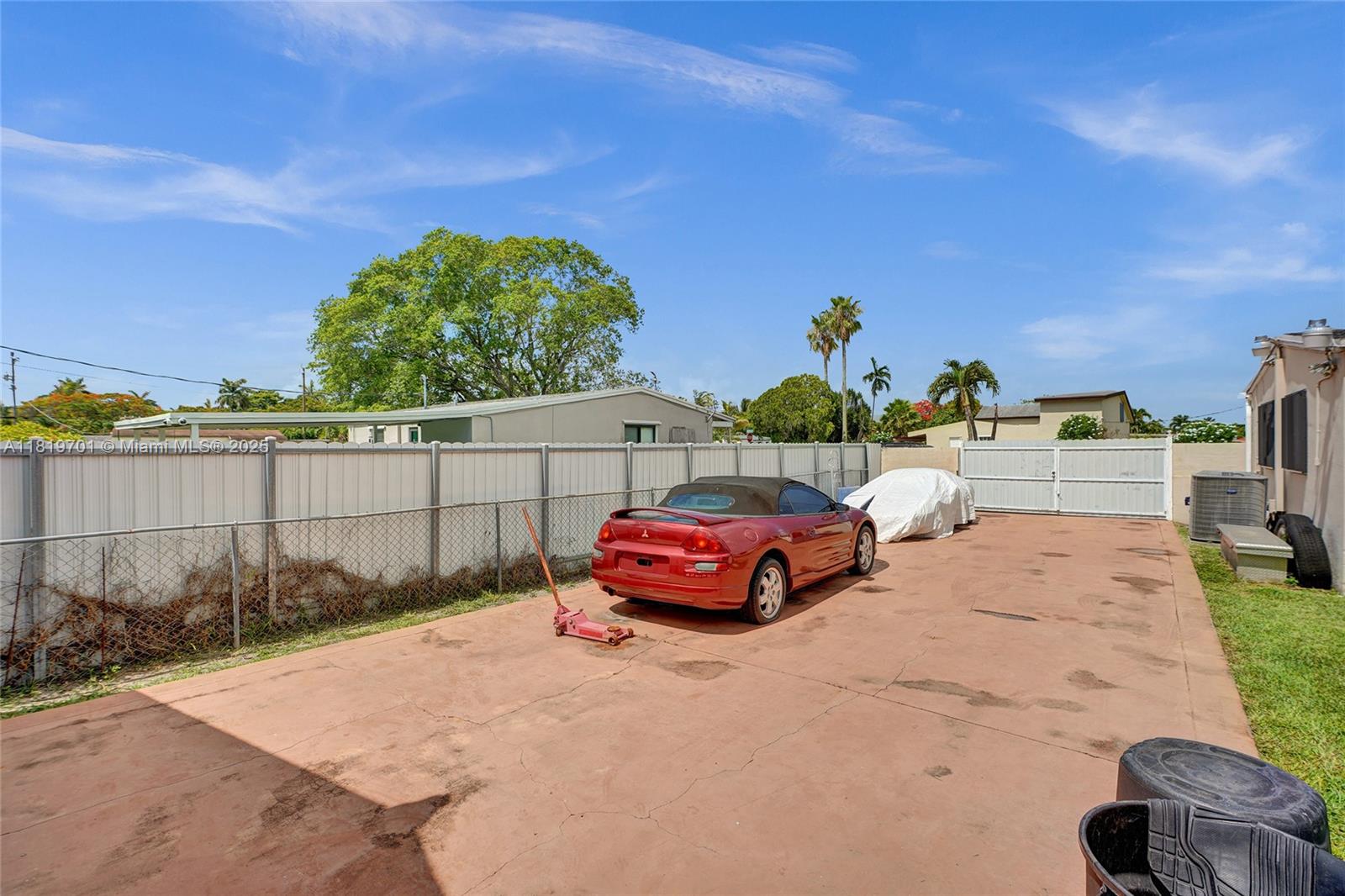 TROPICAL ESTATES 1ST ADDN - Residential